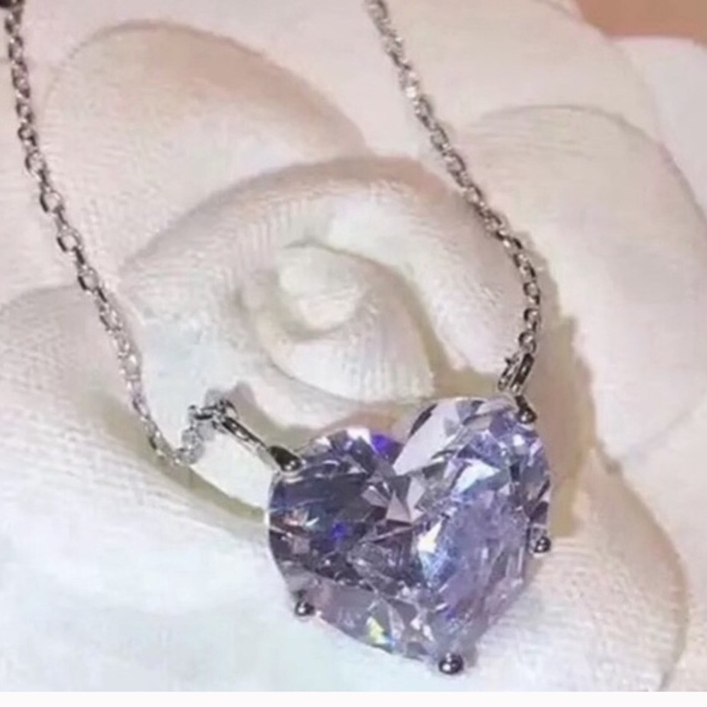 12ct Solitaire Heart Necklace - Picture 8 of 16